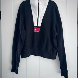 Nike Black and White Sweatshirt